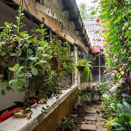 Kandy Inn Madugalle'S Family Guest House 외부 사진