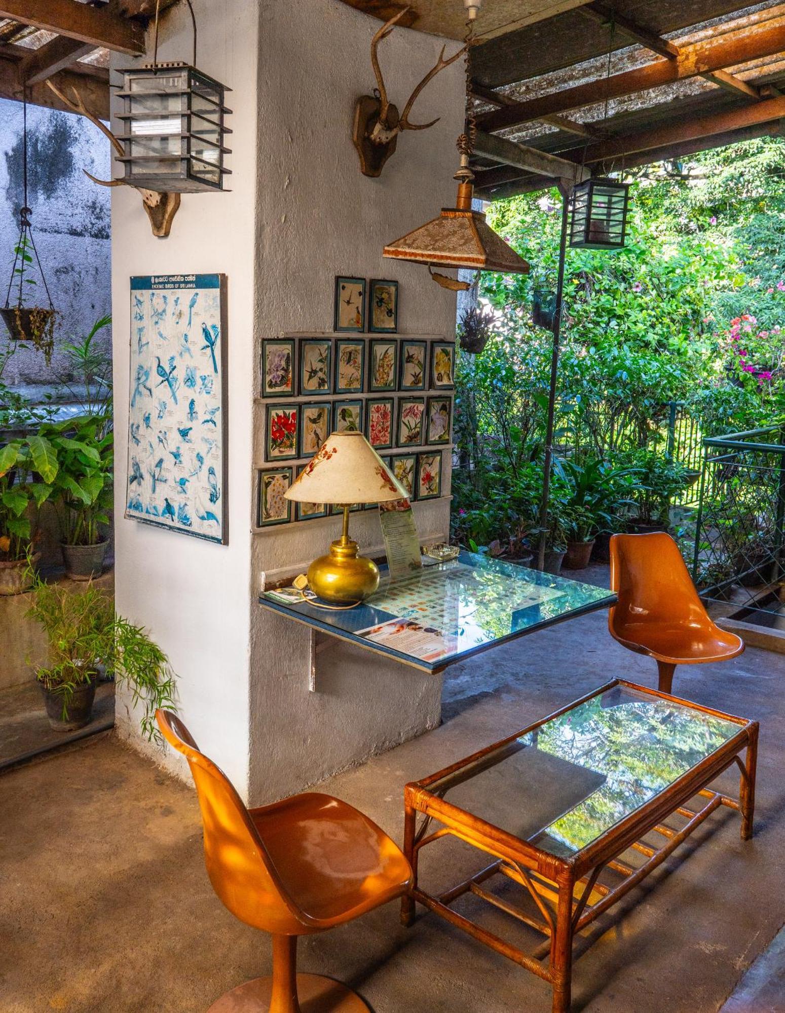 Kandy Inn Madugalle'S Family Guest House 외부 사진
