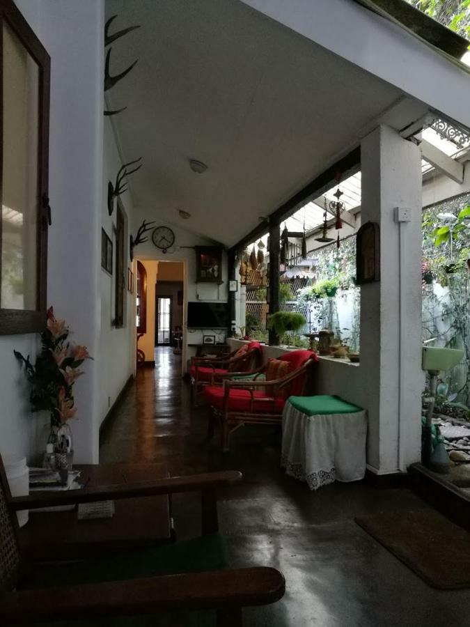 Kandy Inn Madugalle'S Family Guest House 외부 사진