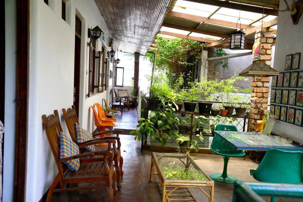 Kandy Inn Madugalle'S Family Guest House 외부 사진