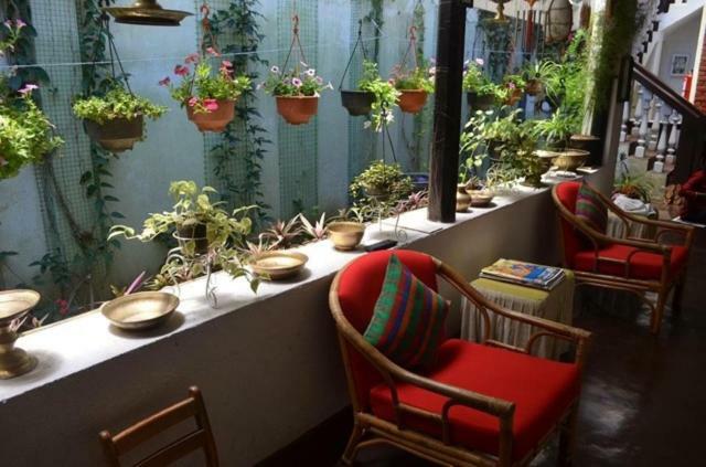 Kandy Inn Madugalle'S Family Guest House 외부 사진